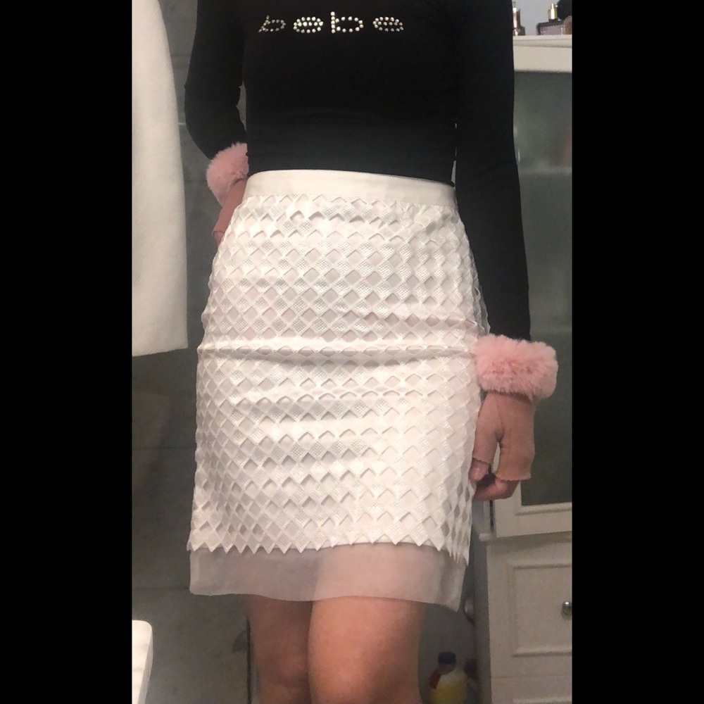Melanie Lyne skirt